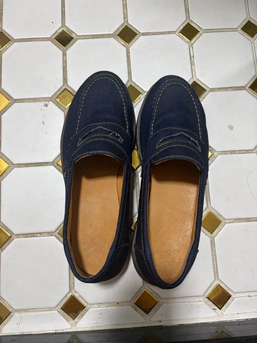DR. MARTENS ドクターマーチン デニムローファー 10,030円