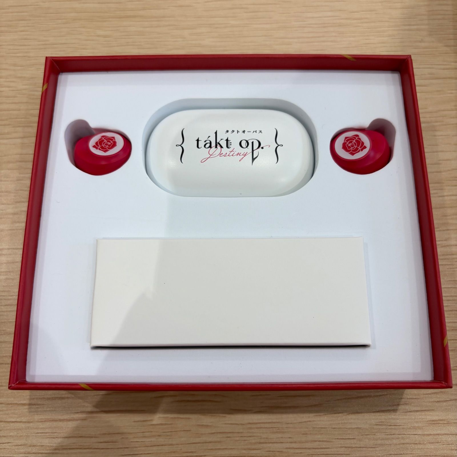 takt op. タクトオーパス ワイヤレスイヤホン 新品未使用 - メルカリ