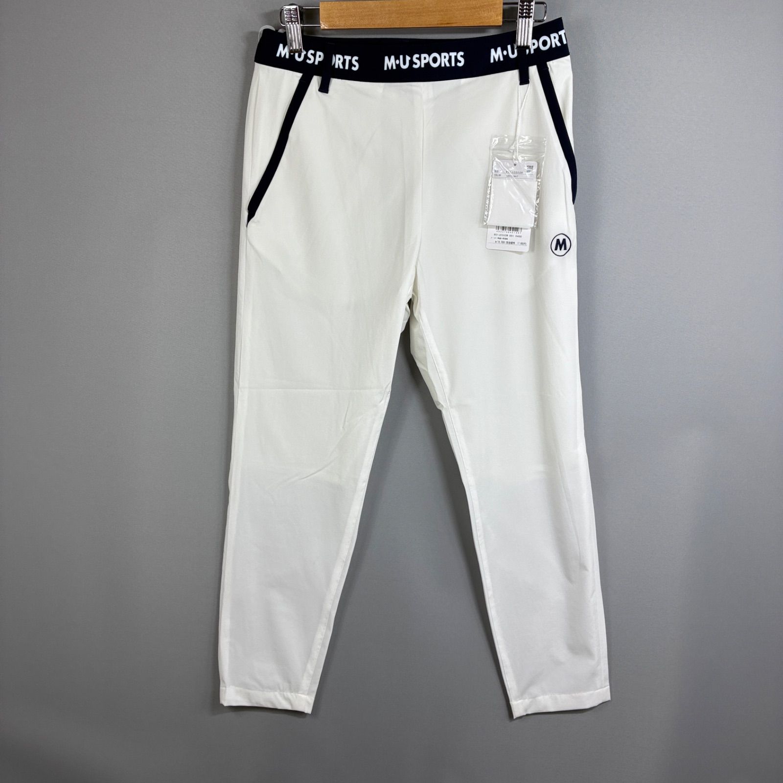 新品未使用タグ付 M.U SPORTS ゴルフパンツ ホワイト サイズ40冷感 新品 M・U SPORTS レディース ゴルフパンツ 40(M) ホワイト ストレッチ