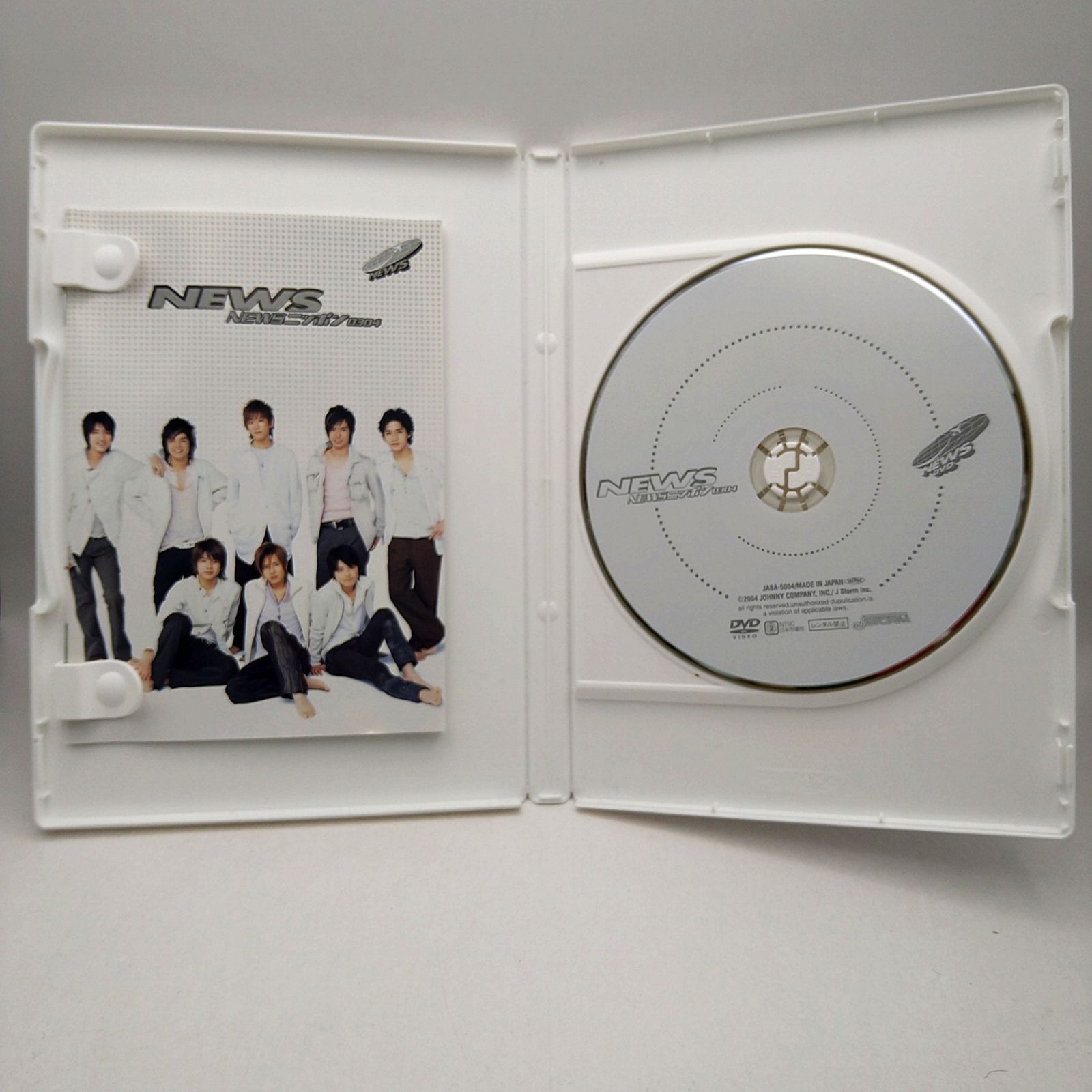 ジャニーズ】NEWS ツアーライブ DVD3枚セット ファーストDVD 10thほか