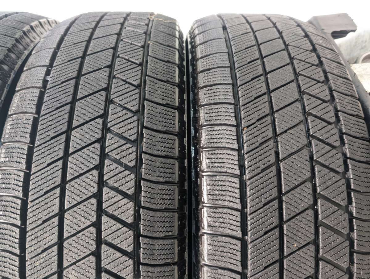 195/65R15 ブリヂストン ブリザック VRX3 中古タイヤ スタッドレスタイヤ 4本セット w15260607120 195/65R15 ブリヂストン ブリザック VRX3 中古タイヤ スタッドレスタイヤ 4本セット w15260607120