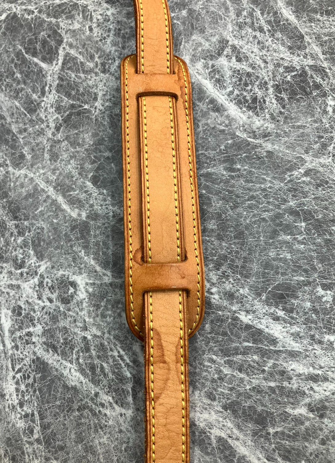 【送料無料】【お買い得品】【LV】【モノグラム】LOUIS VUITTON ソミュール30