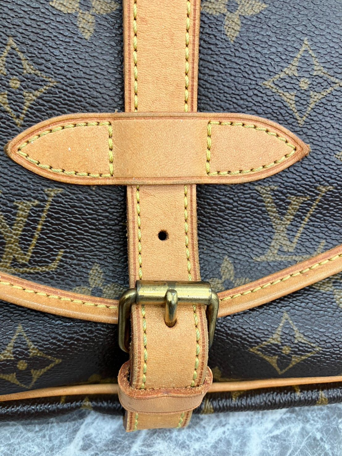 【送料無料】【お買い得品】【LV】【モノグラム】LOUIS VUITTON ソミュール30