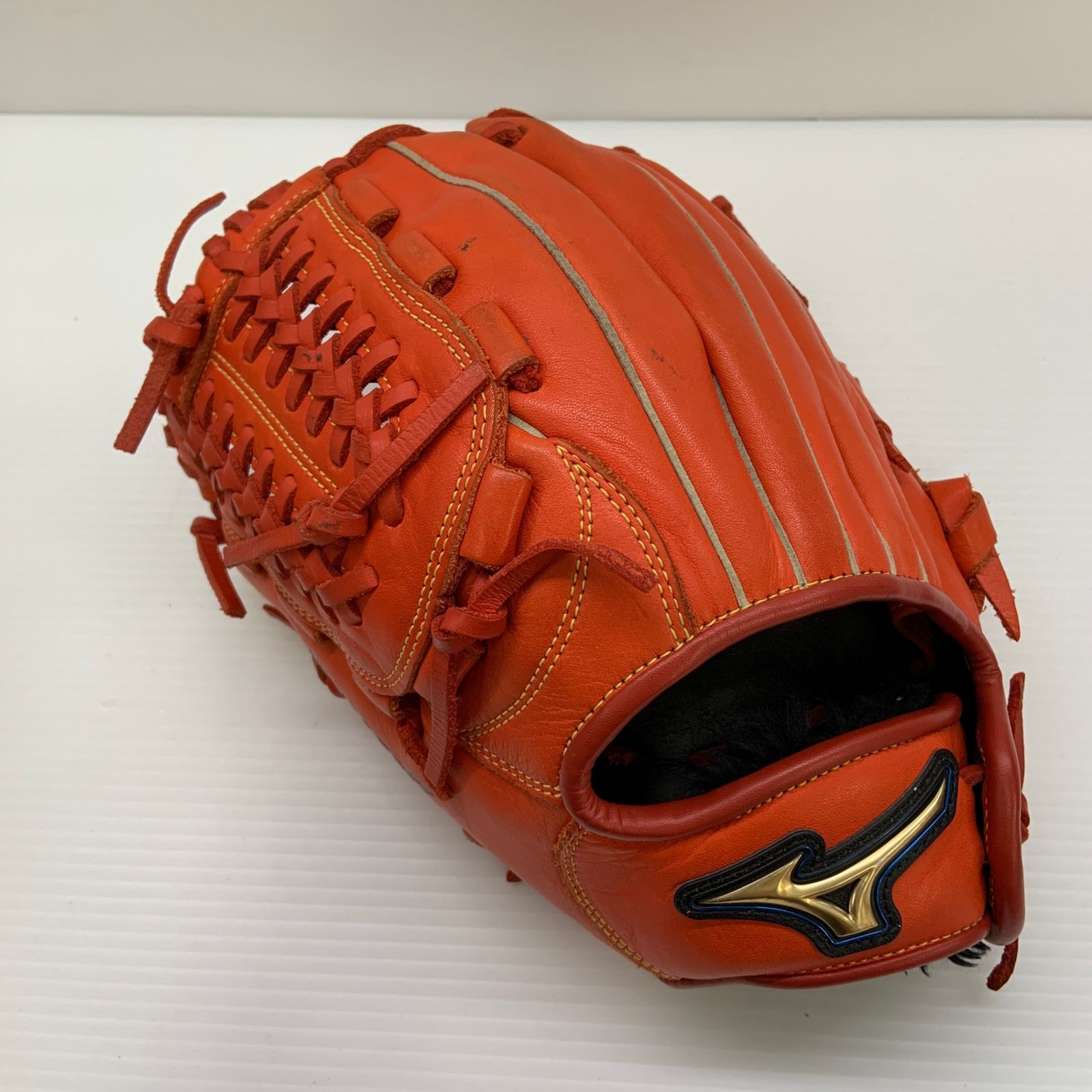 ミズノ MIZUNO セレクトナイン 2GY16630-M 少年軟式 子ども 内野手用 グローブ グラブ 左投げ  中古品  野球 9177 ミズノ MIZUNO セレクトナイン 2GY16630-M 少年軟式 子ども 内野手用