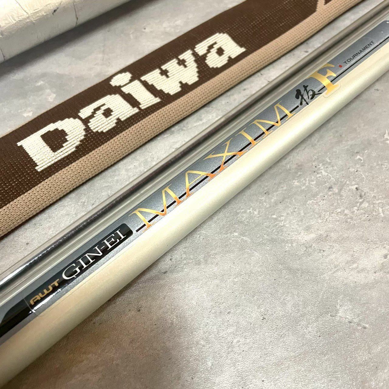 名竿】DAIWA ダイワ 銀影 MAXIM 抜 F硬調 90 マルチレングス - メルカリ