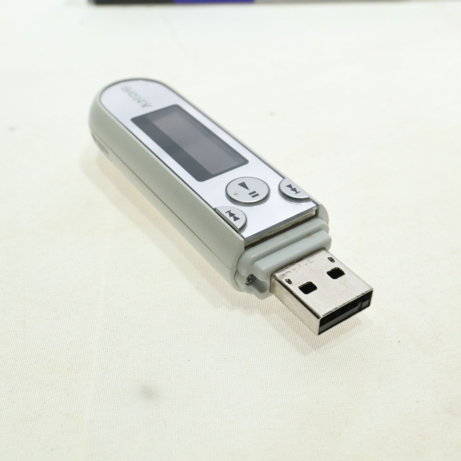 現状渡し】SONY/ソニー ウォークマン NW-E042 2GB 外箱・取扱説明書付