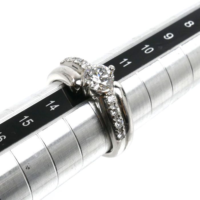 Pt900プラチナ リング・指輪 ダイヤモンド0.70ct ダイヤモンド0.26ct