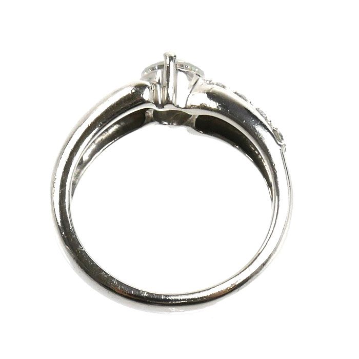中古美品 Pt900プラチナリング 6g Pt900プラチナ リング・指輪 ダイヤモンド0.70ct ダイヤモンド0.26ct
