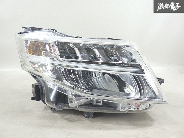 トヨタ 純正 M900A M910A ルーミー 前期 LED ヘッドライト ヘッドランプ レンズ 右 右側 運転席側 STANLEY W3918 即納 棚P-3