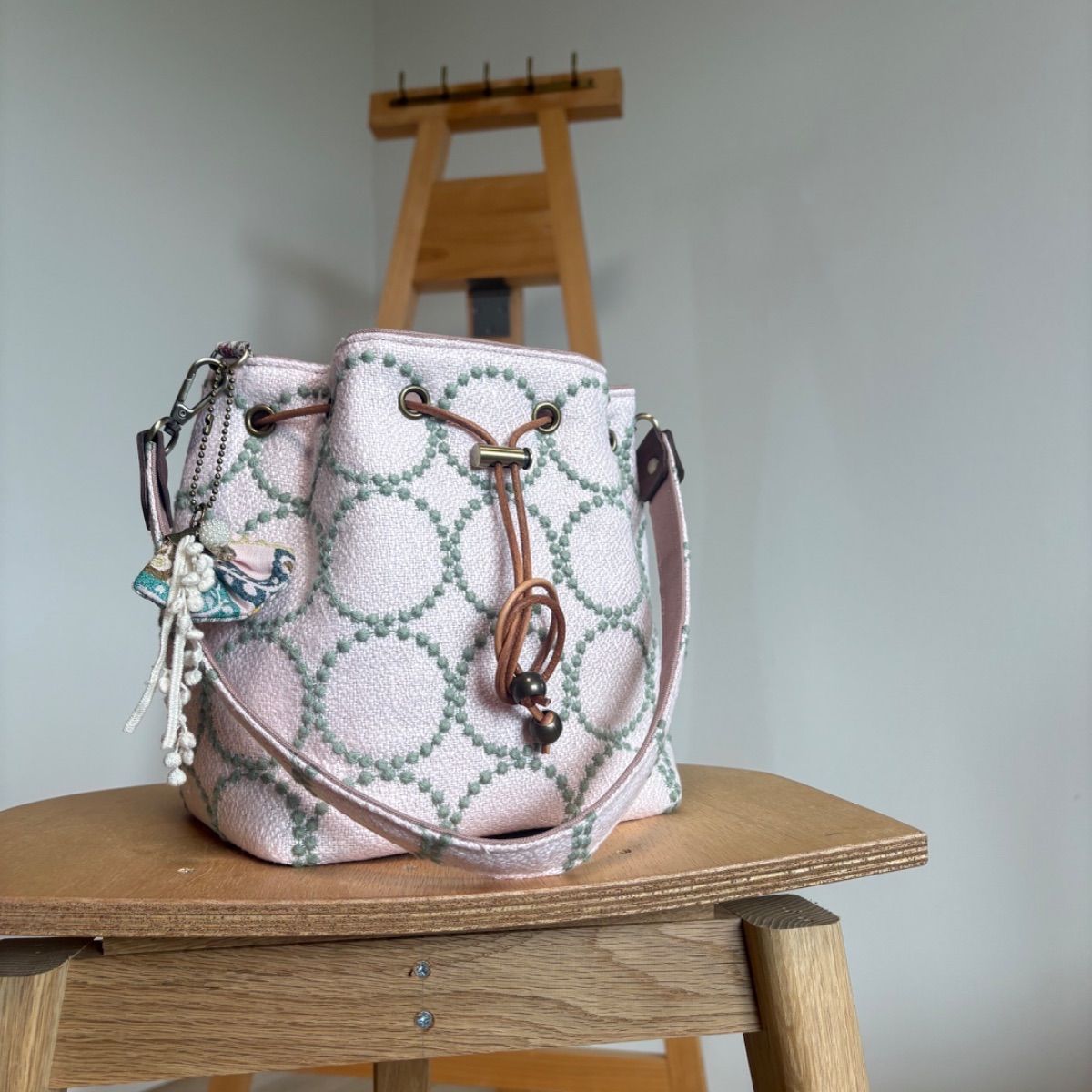 New□ミナペルホネン□ハンドメイド□pitaフォンデュ巾着 - メルカリ