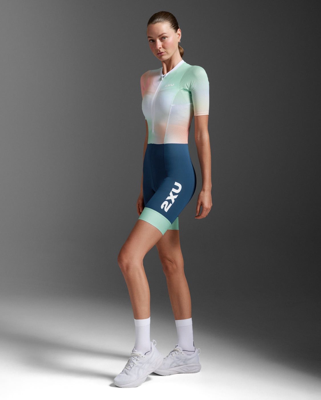 新品未使用 XSサイズ 2XU Aero Hex トライアスロンスーツ レディース WT7402D
