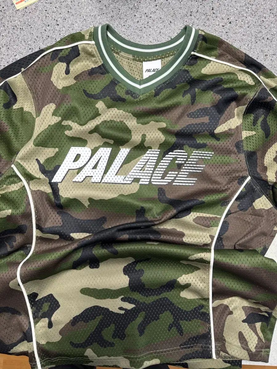PALACE パレス メッシュ ジャージ ウッドランド カモ M サイズ