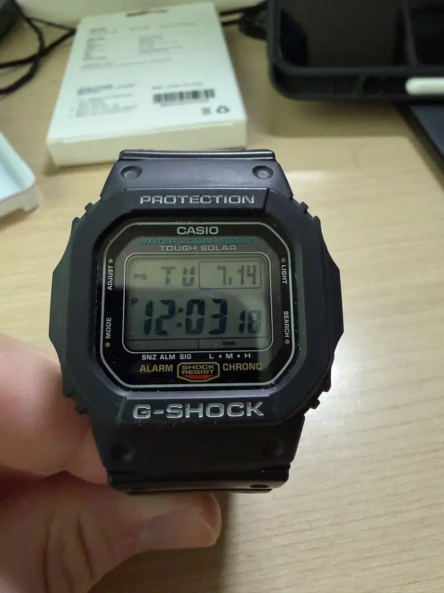 G-5600UE 9,878円