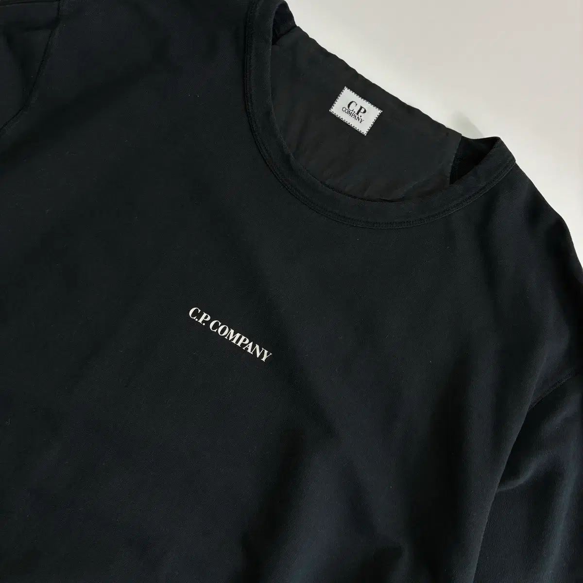 C P company シー ピー カンパニー Spellout ブラック スウェット
