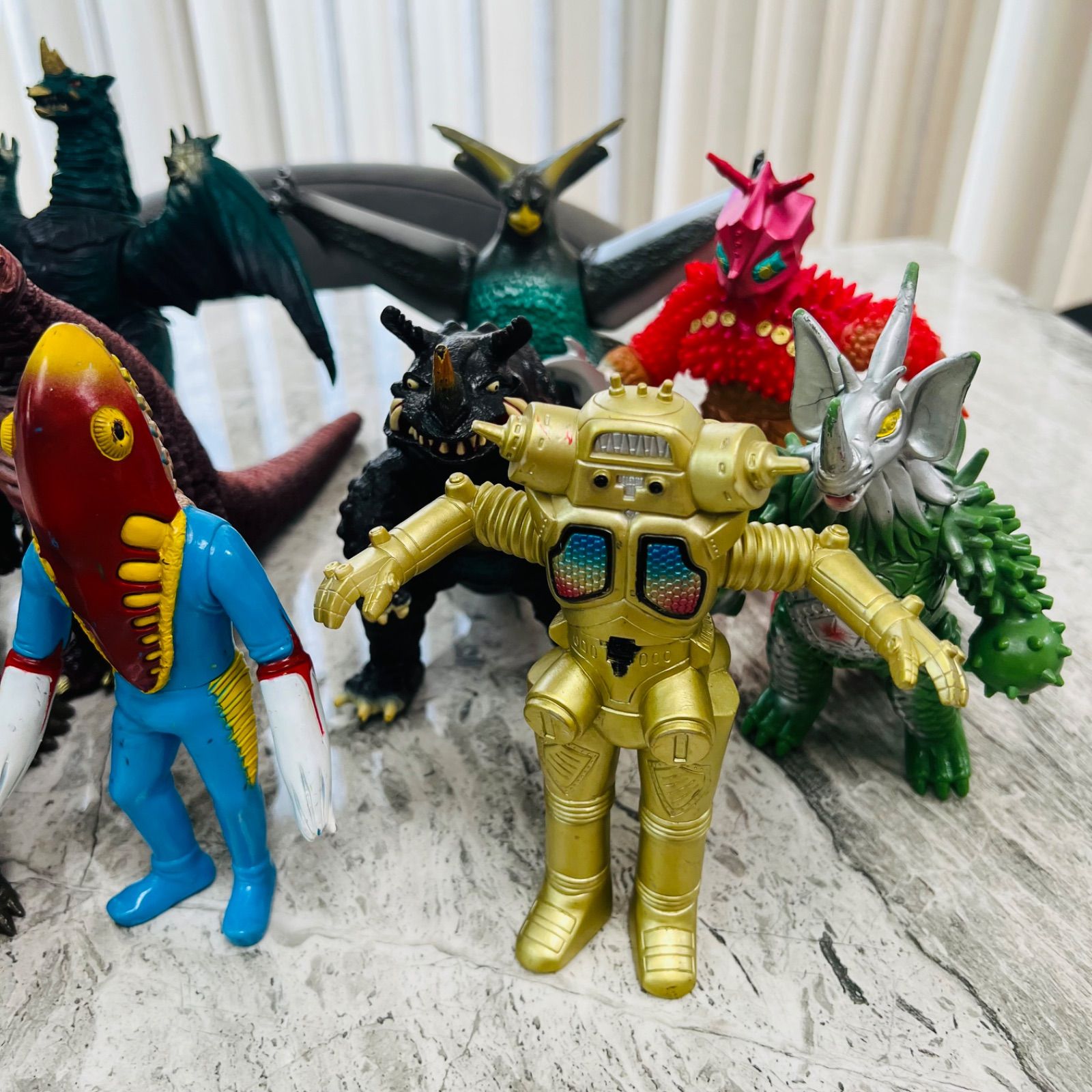 ウルトラマン 怪獣 ソフビ まとめ 1993・94年製 - メルカリ