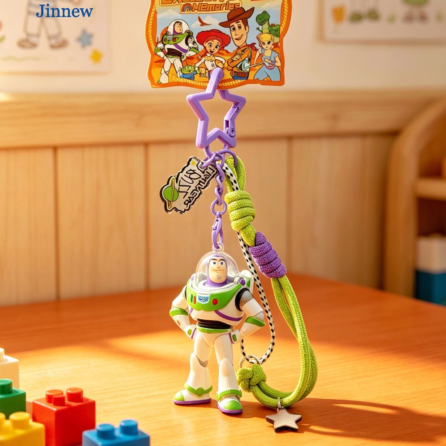 Jinnew TOPTOY イストーリー5 キーホルダー ウッディ バズ・ライト