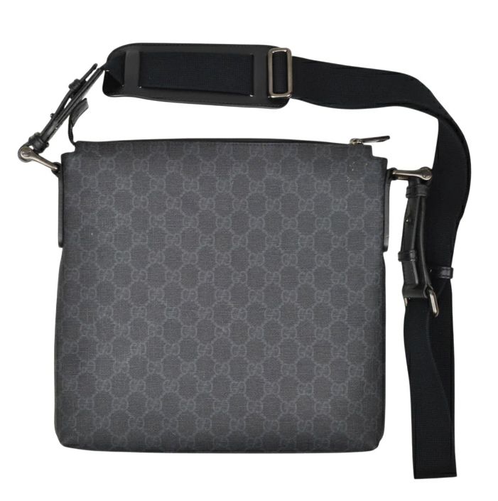 GUCCI グッチ GGスプリーム メッセンジャーバッグ ブラック系 322279