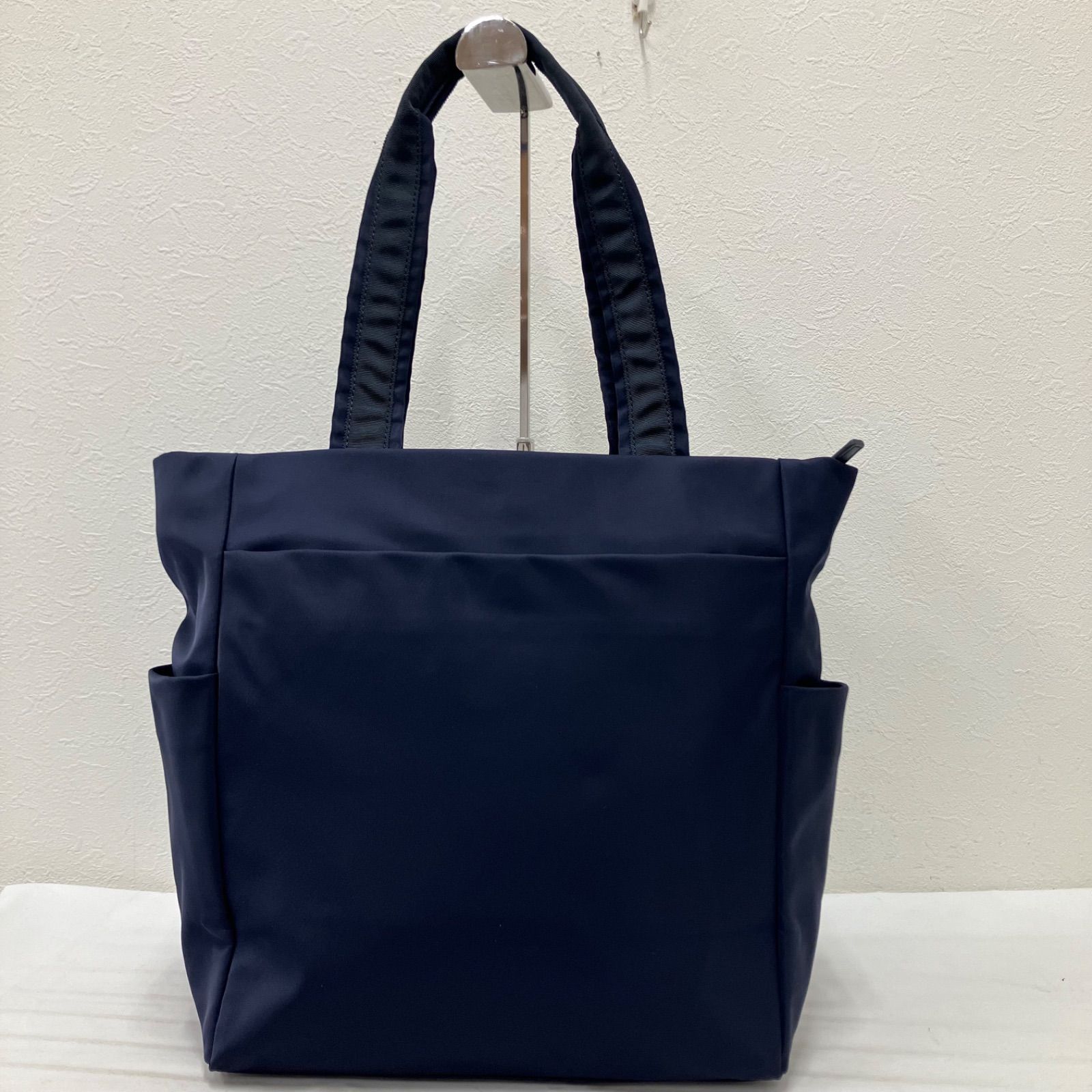 Y5599 【美品】 TOCCA トッカ タグ付き PLENTIFUL A4 NYLONBAG