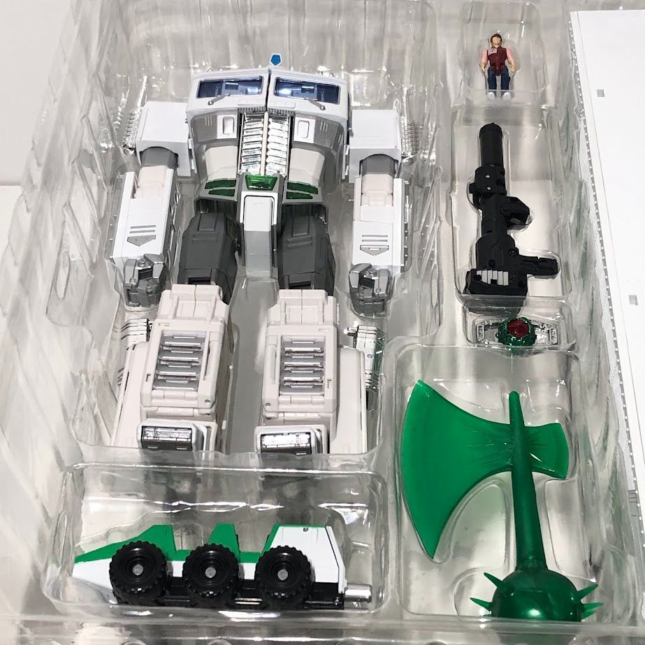 セブイレブン限定商品】トランスフォーマー マスターピース MP-711