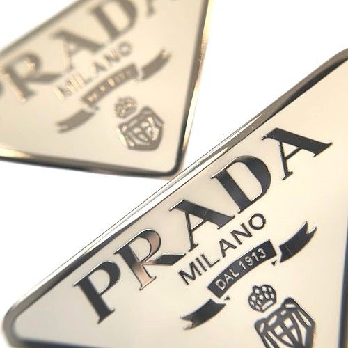 PRADA メタルヘアピン PRADA プラダ メタル ヘアピン 1IF051 - メルカリ