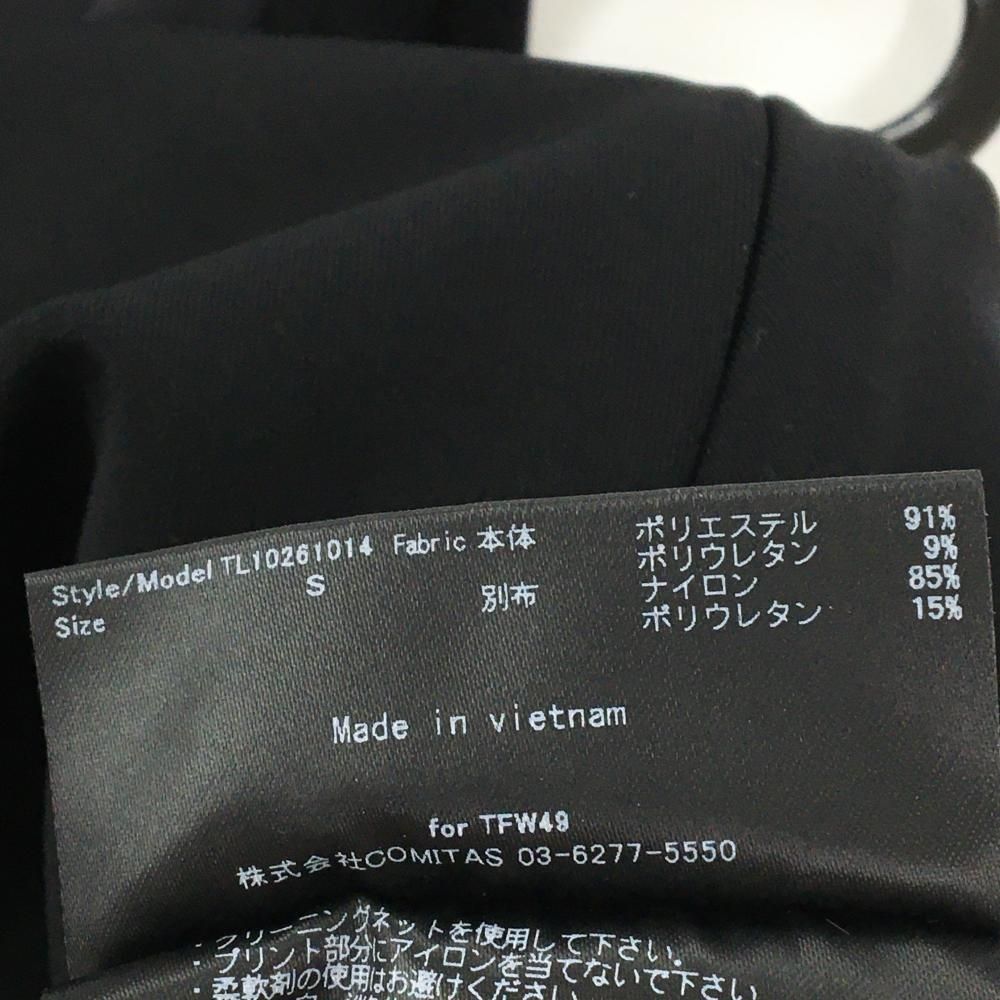 超美品】TFW49 ノースリーブワンピース 黒 背面ロゴパンチング UV 背面
