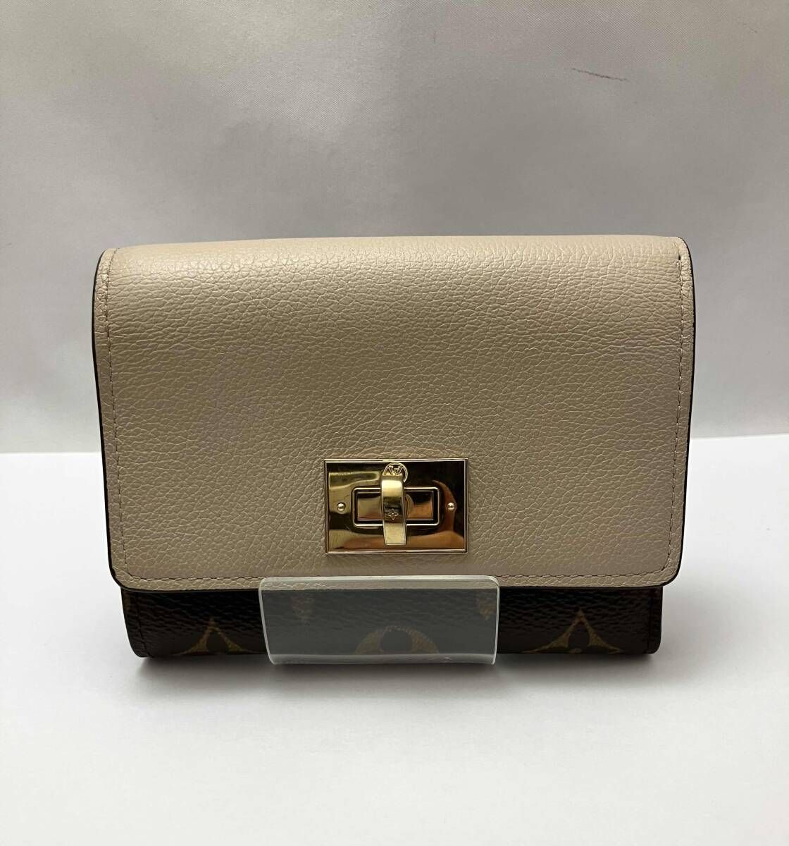 LOUIS VUITTON モノグラム 機番なし ポルトフォイユヴィクトリーヌ 三つ折り財布