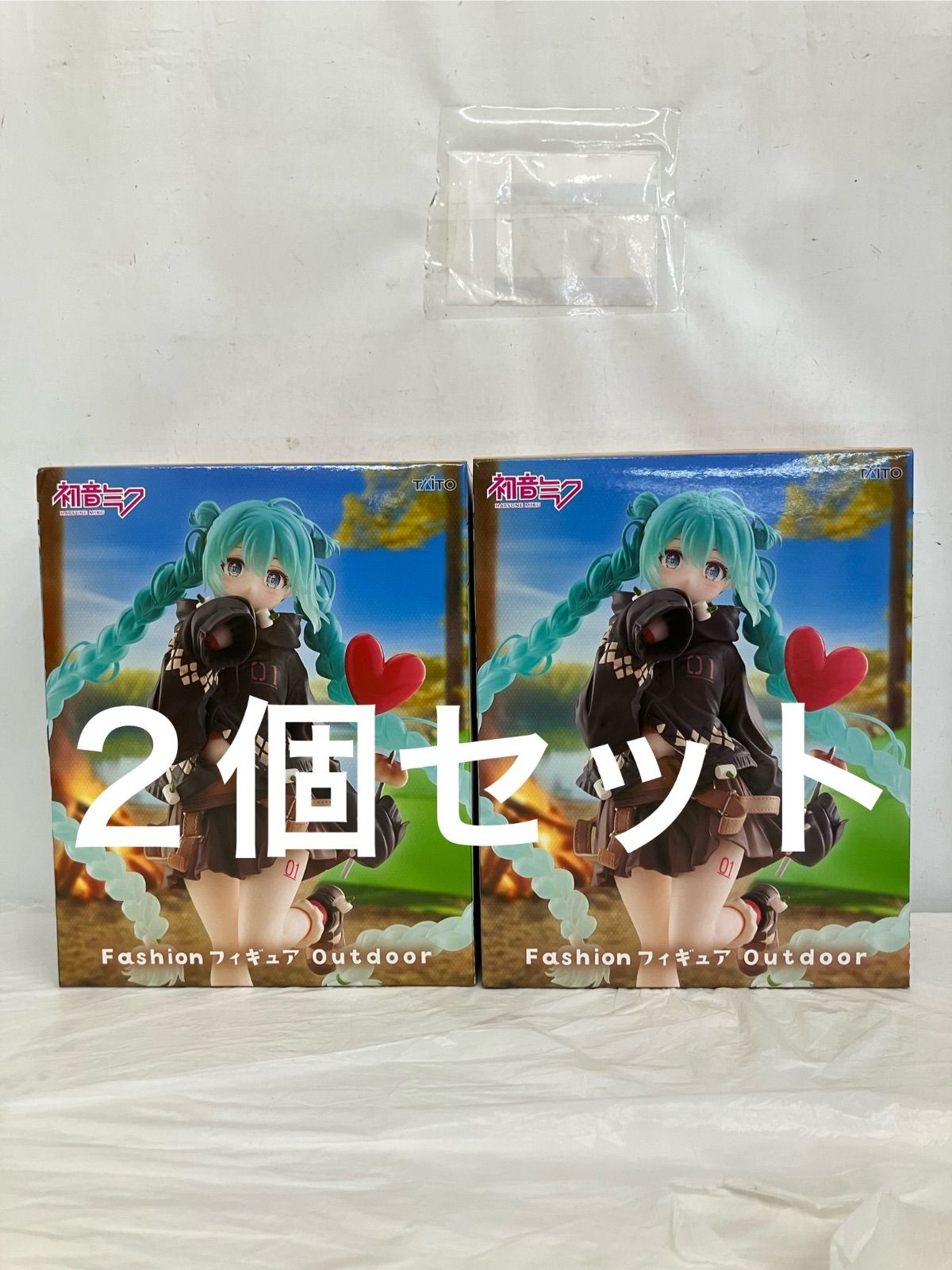 未開封 初音ミク Fashion フィギュア Outdoor 2個セット LF7656 f107