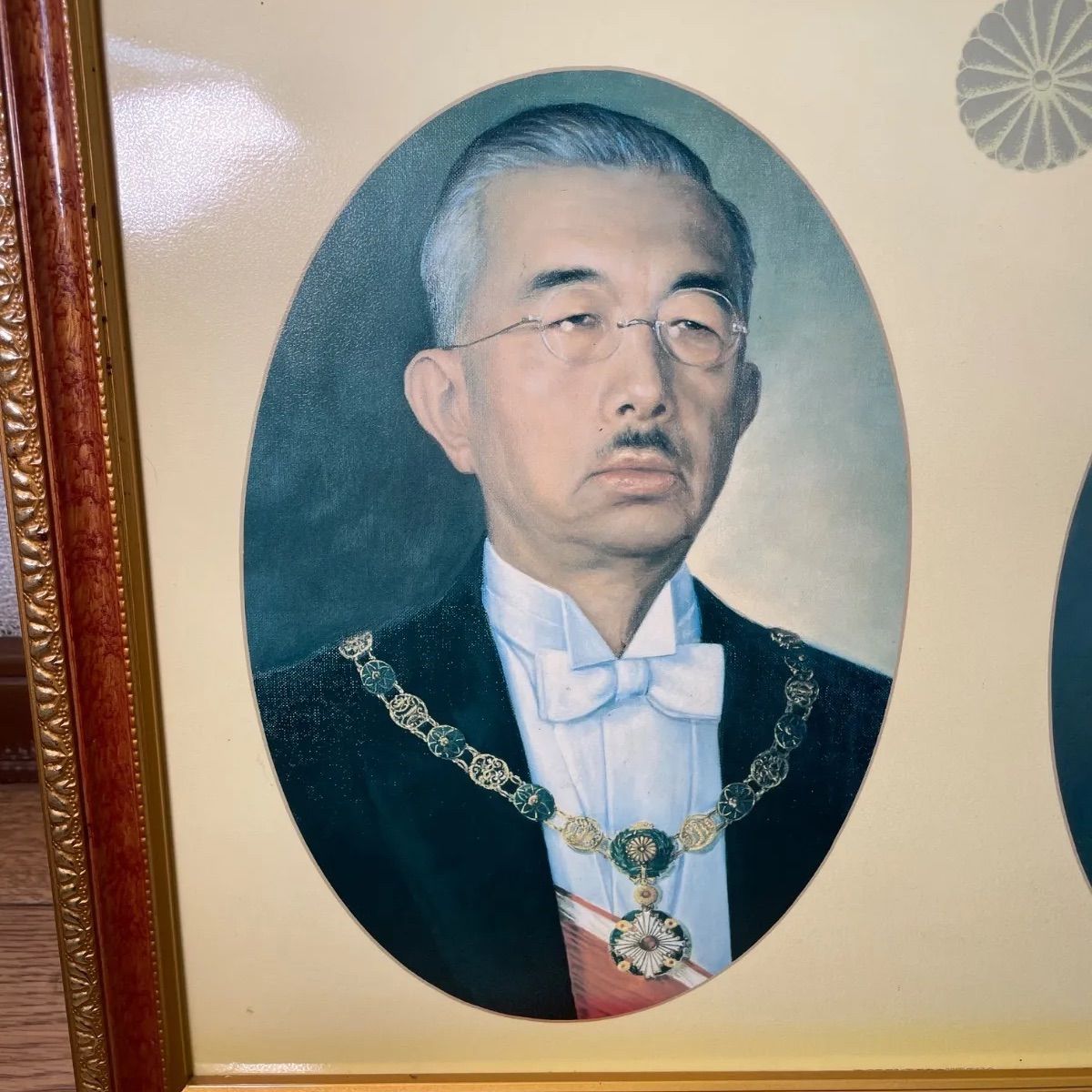 希少 当時物】昭和天皇 香淳皇后 天皇皇后両陛下 額装 肖像画 印刷