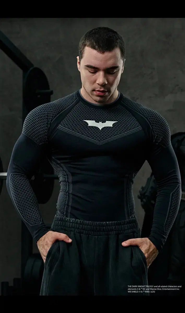 ヨンエルエー バットマン コンプレッション ロングスリーブ ブラック