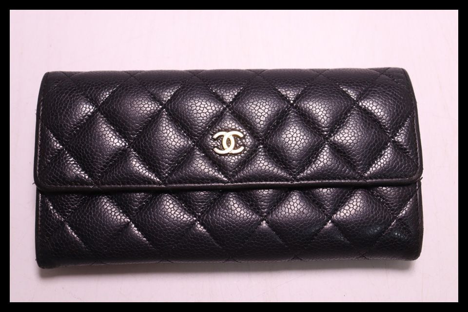 ■シャネル　19番台　マトラッセ　キャビアスキン　長財布　CHANEL■0702ao460-6D