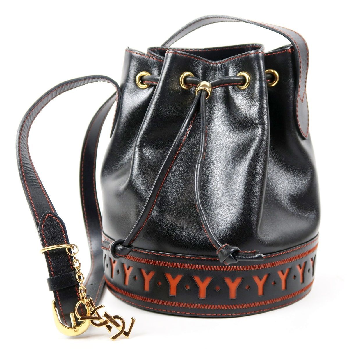 【超美品】YVES SAINT LAURENT YSL イヴサンローラン Y型抜き 巾着 ショルダーバッグ ブラック【UY33】