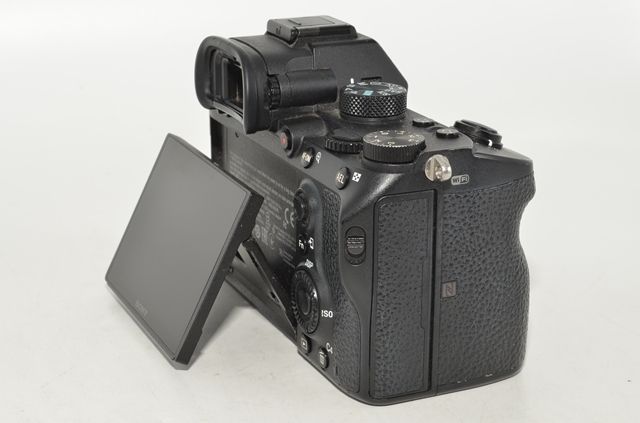 260667☆良品☆SONY(ソニー) フルサイズ ミラーレス一眼カメラ α7III