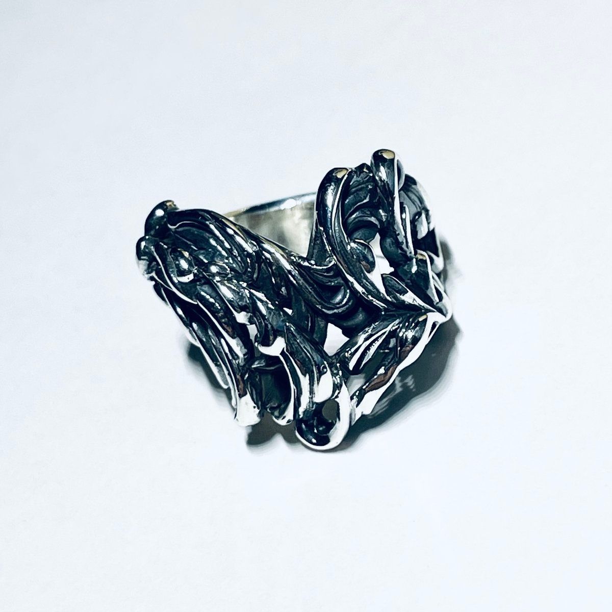 イチ テン物質】ウォーターオパール-opal シルバー環形 ハンドメイド