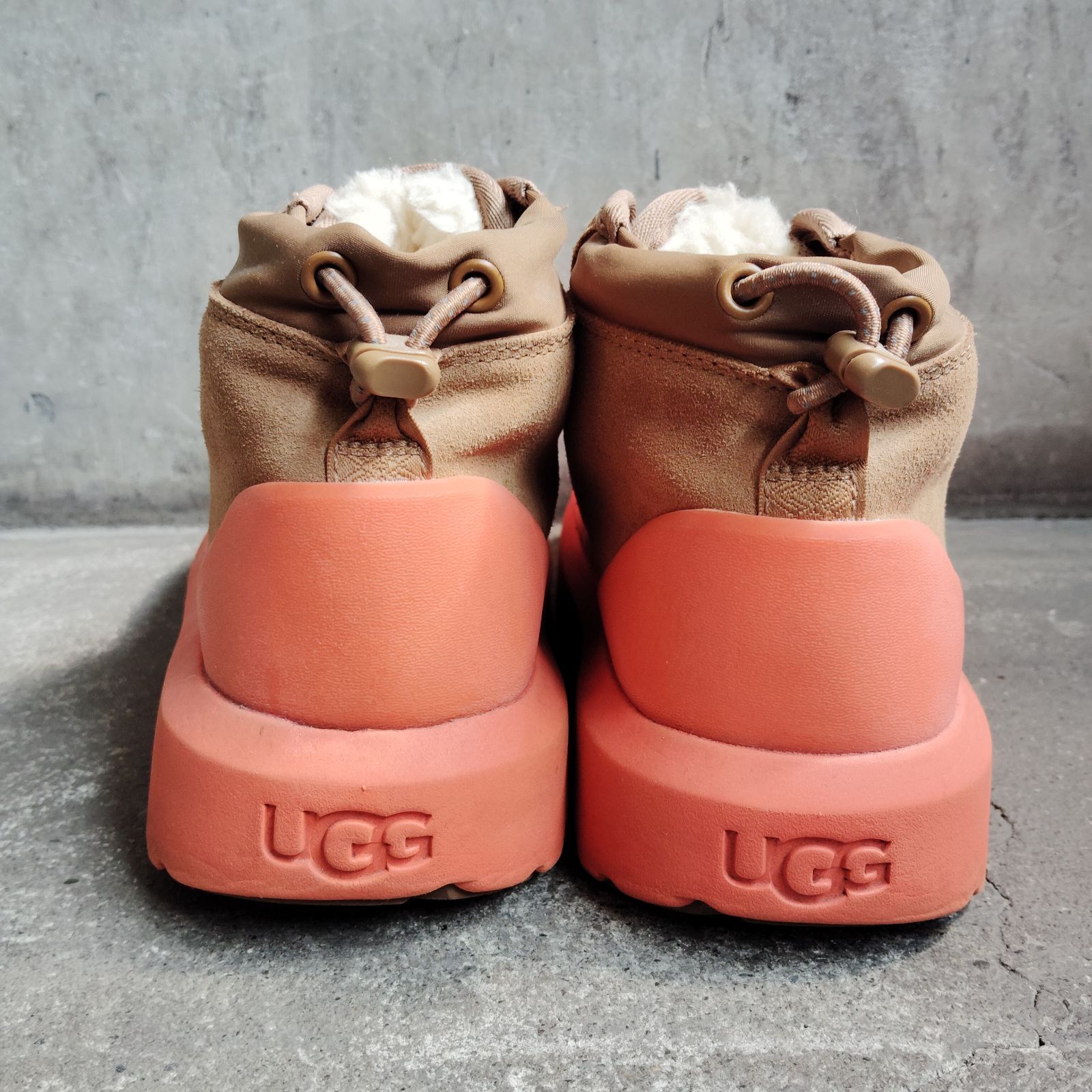 UGG Neumel Weather Hybrid 23cm アグ ニューメルウェザーハイブリッド