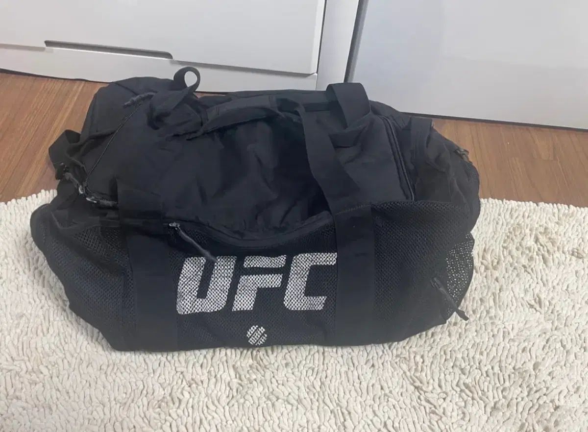 リーボック UFC ダブルパック (選手用支給用)