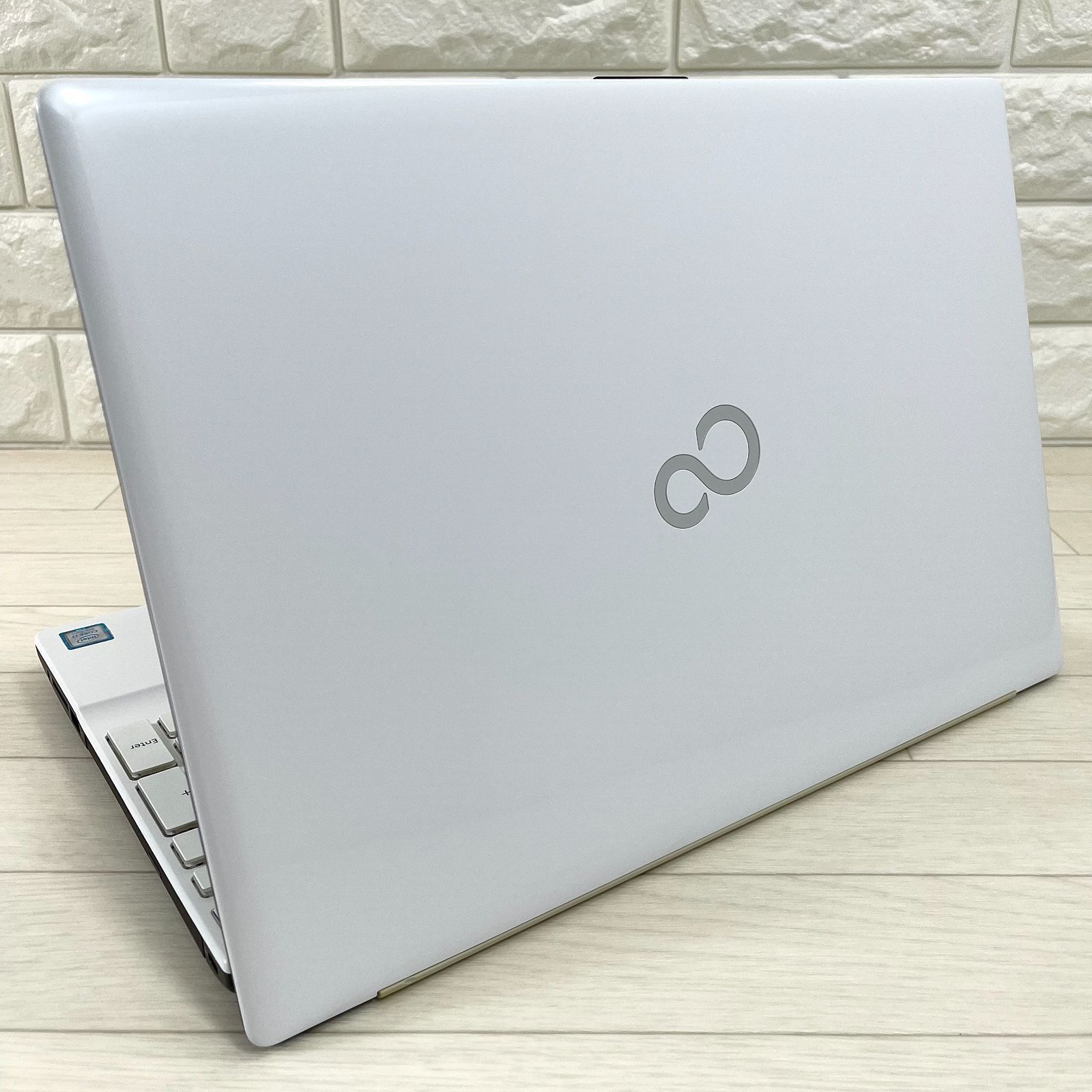 富士通 第8世代i7 SSD512GB メモリ16GB Win11 Office - メルカリ