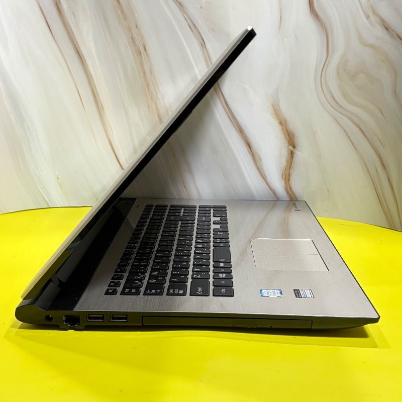 大画面 動作確認済 dynabook ノートパソコン Core i5 SSD240GB Win11