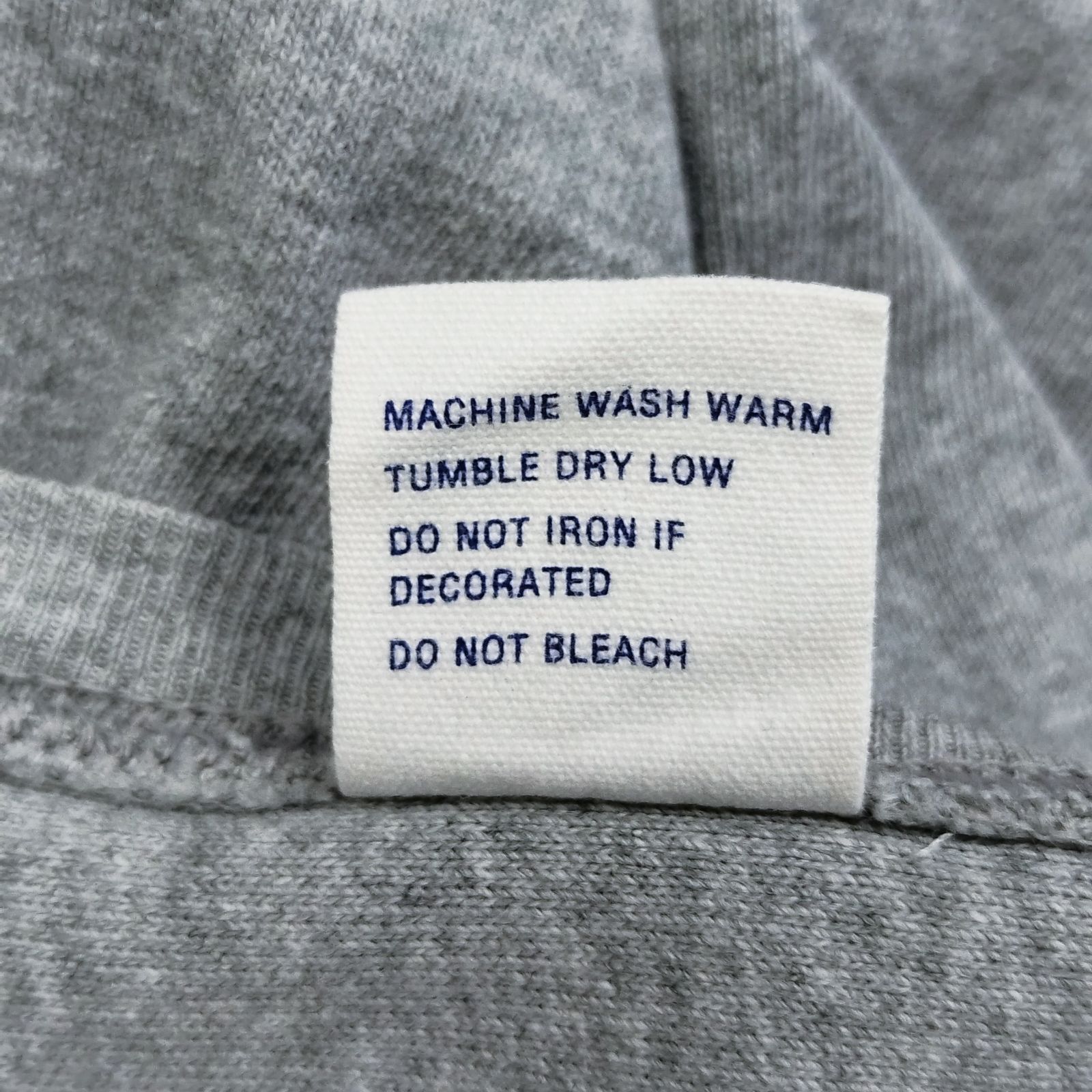 https://assets.mercari-shops-static.com/-/large/plain/2JTwRGvZZfV39AuZdSdBR3.jpg@jpg