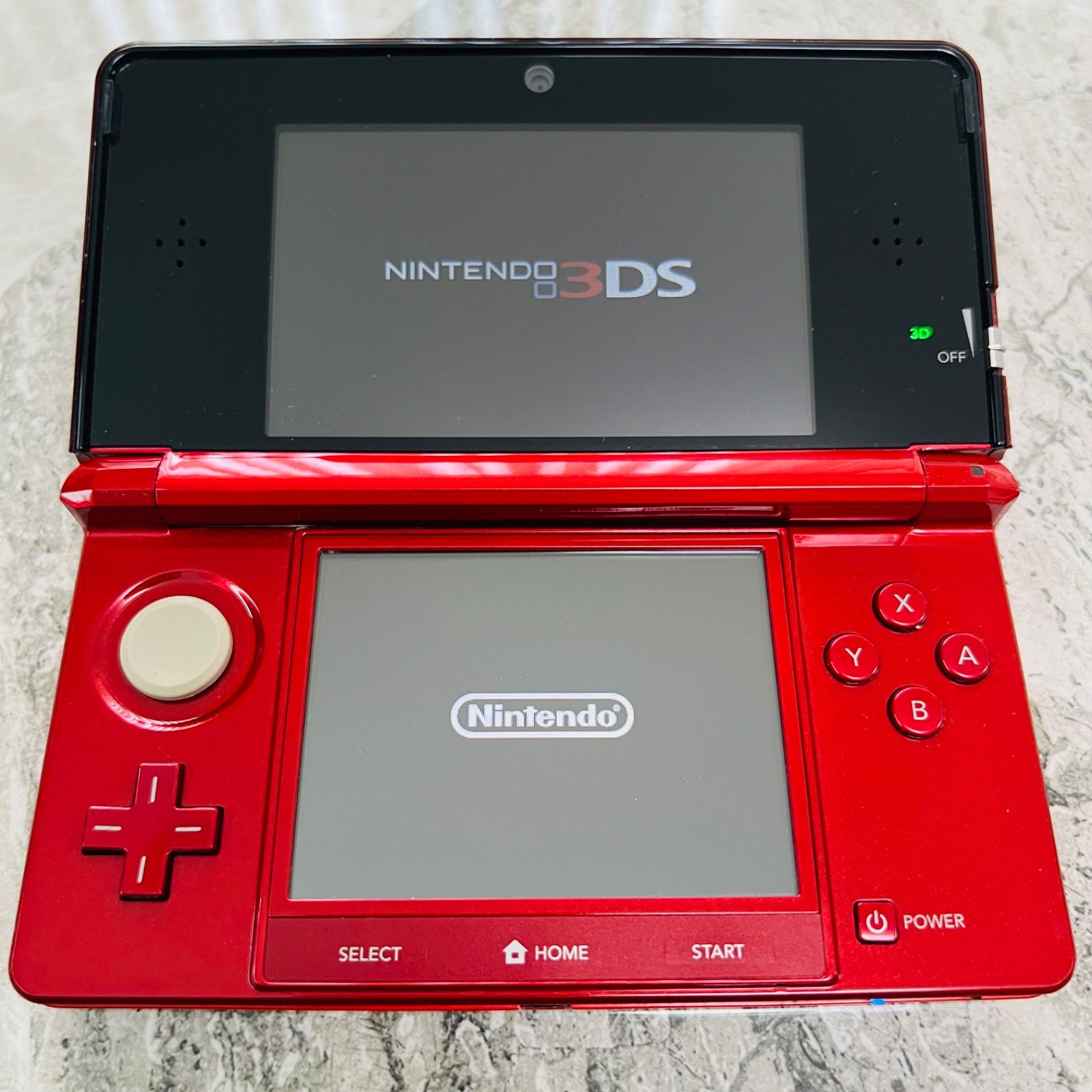 【完動品】NINTENDO 3DS フレアレッド