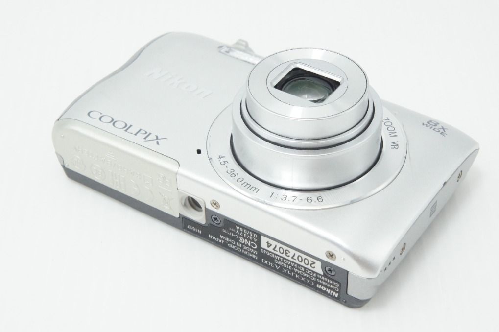 良品 Nikon ニコン COOLPIX A300 コンパクトデジタルカメラ シルバー