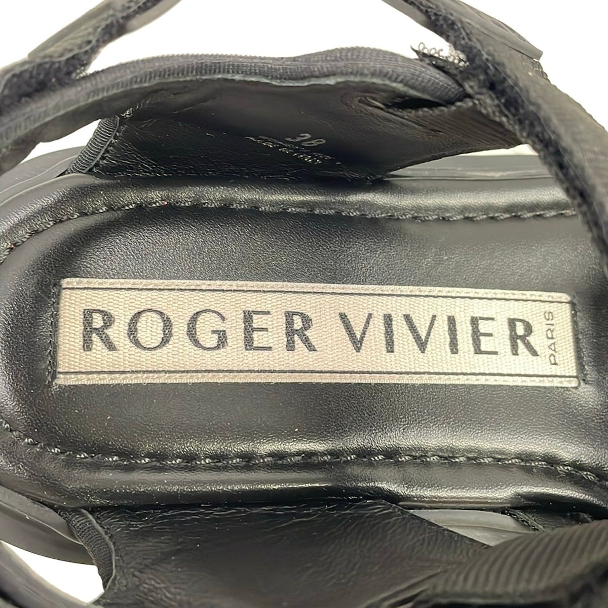 RogerVivier(ロジェヴィヴィエ) サンダル 38 レディース - 黒 ビジュー