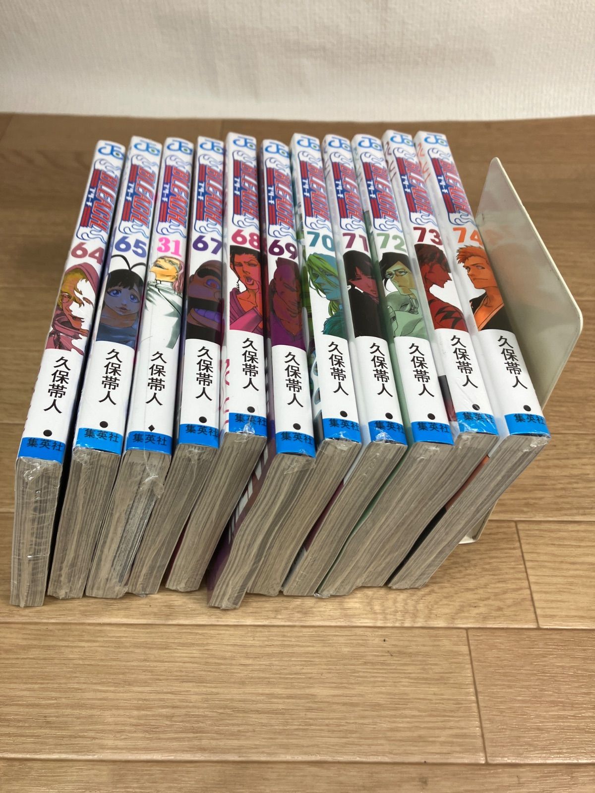 BLEACH ブリーチ 全巻＋おまけ2冊 ☆【未開封あり】BLEACH ブリーチ 1～74巻＋関連本2冊 コミック全巻