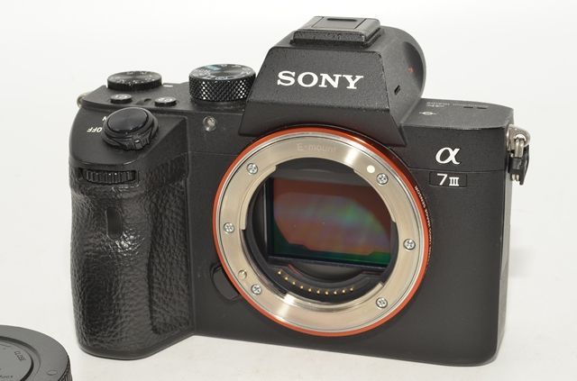 260705☆極上☆SONY(ソニー) フルサイズ ミラーレス一眼カメラ α7III