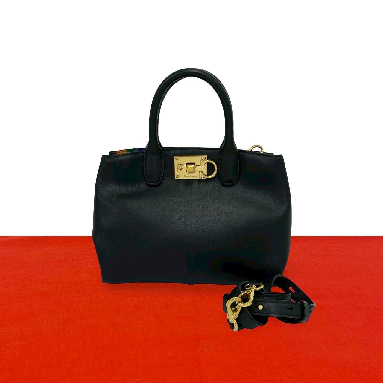 極 美品 Salvatore Ferragamo サルヴァトーレフェラガモ