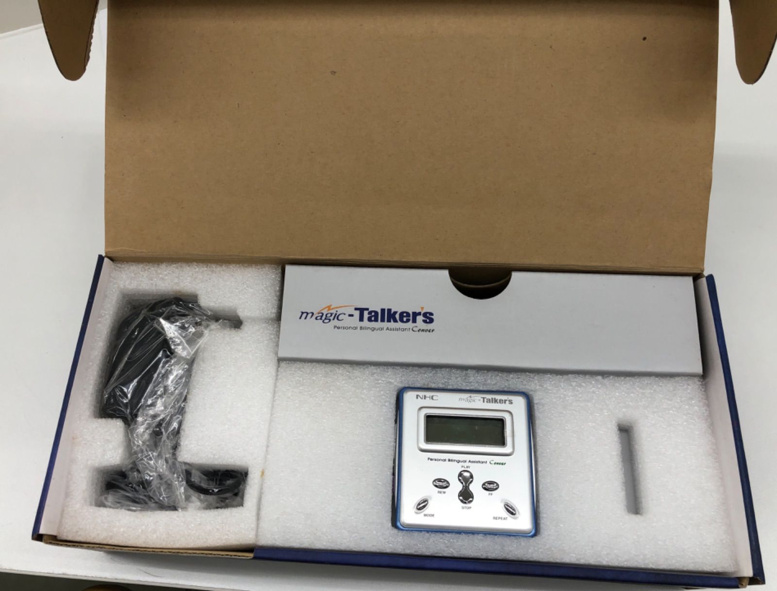 中古品・現状品】NHC社 magic-Talker's デジタル 英会話プレイヤー
