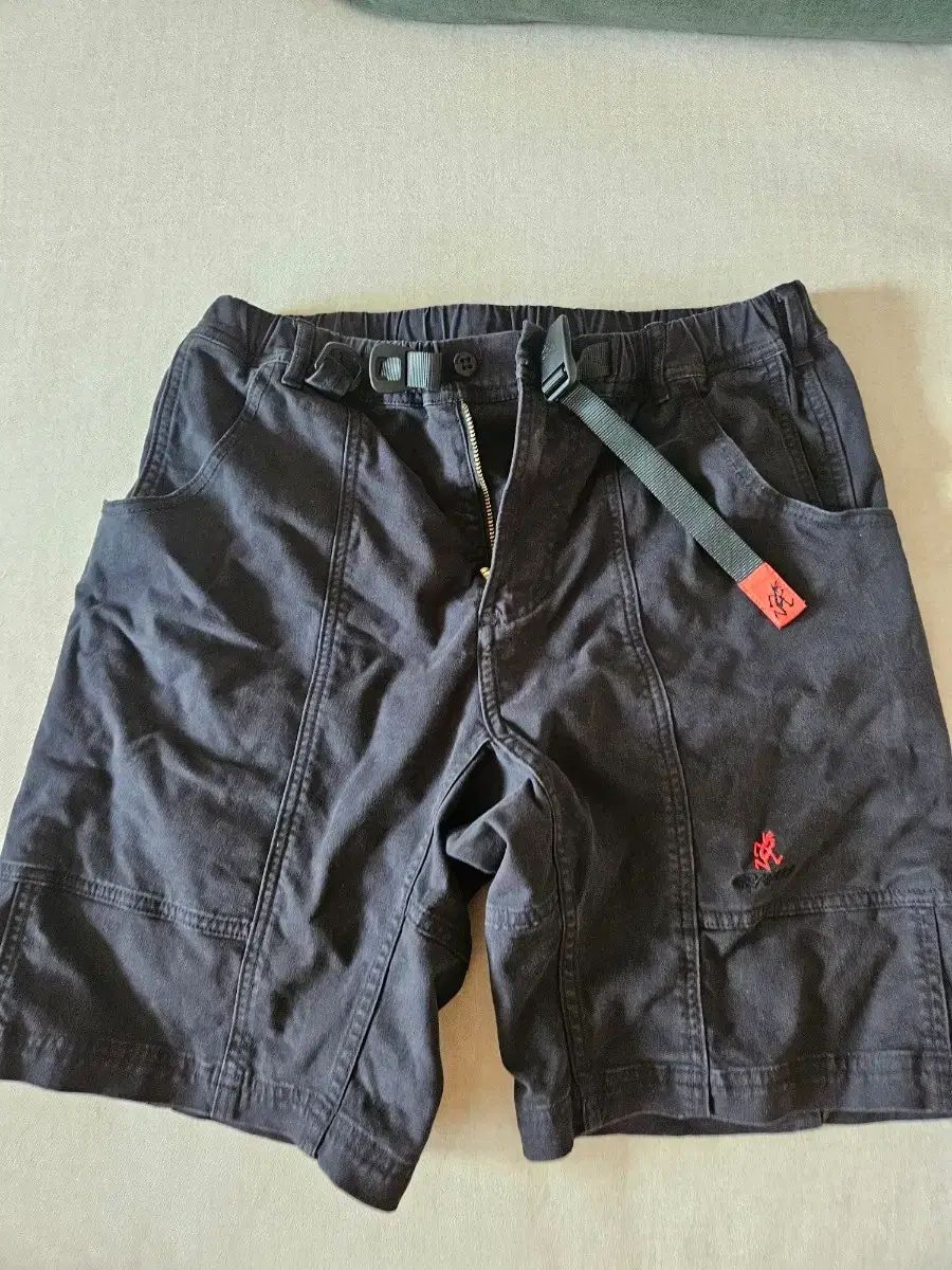 グラミチ ニューエラ コラボ ショーツ シェルギア ハーフパンツ Sサイズ 29-30 クライミング 6,914円
