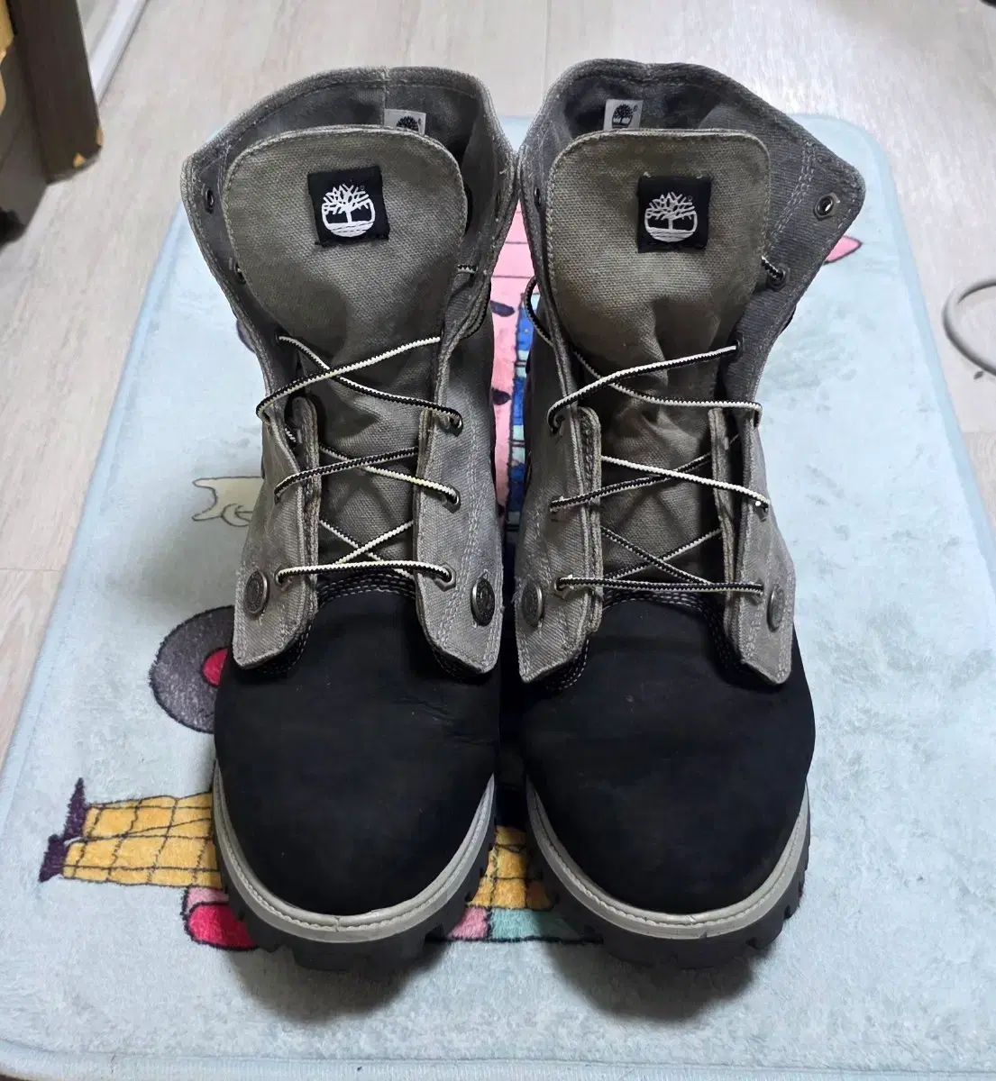 Timberland 6インチ ブラック&グレー ロールトップブーツ 285