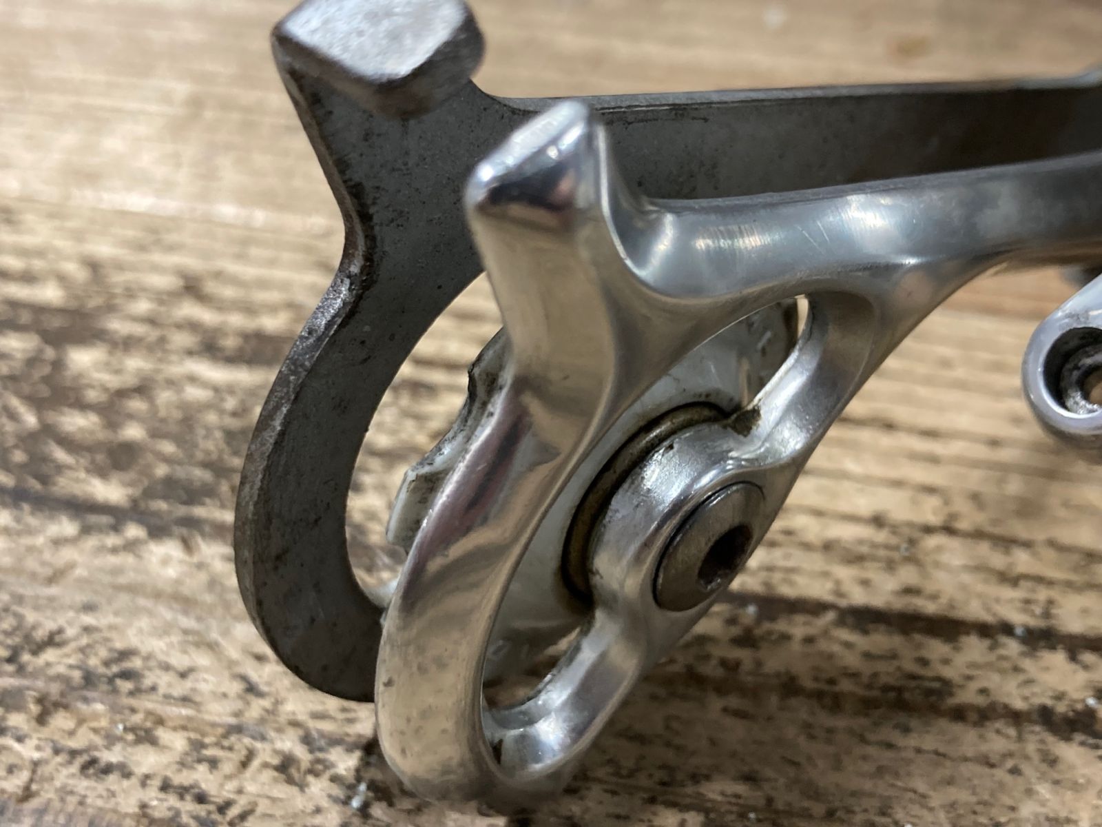 JU349 カンパニョーロ CAMPAGNOLO ユークリッド EUCLID リア