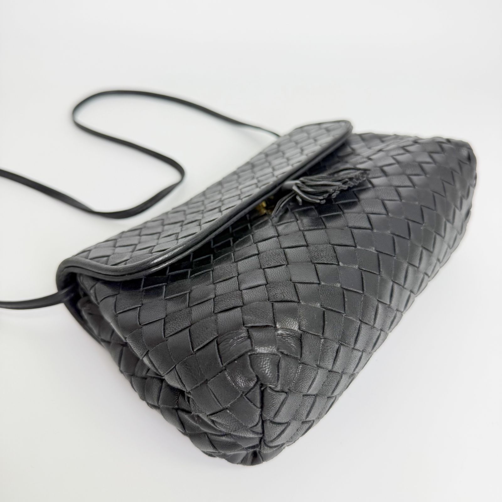 中古】BOTTEGA VENETA ボッテガヴェネタ イントレチャート タッセル 