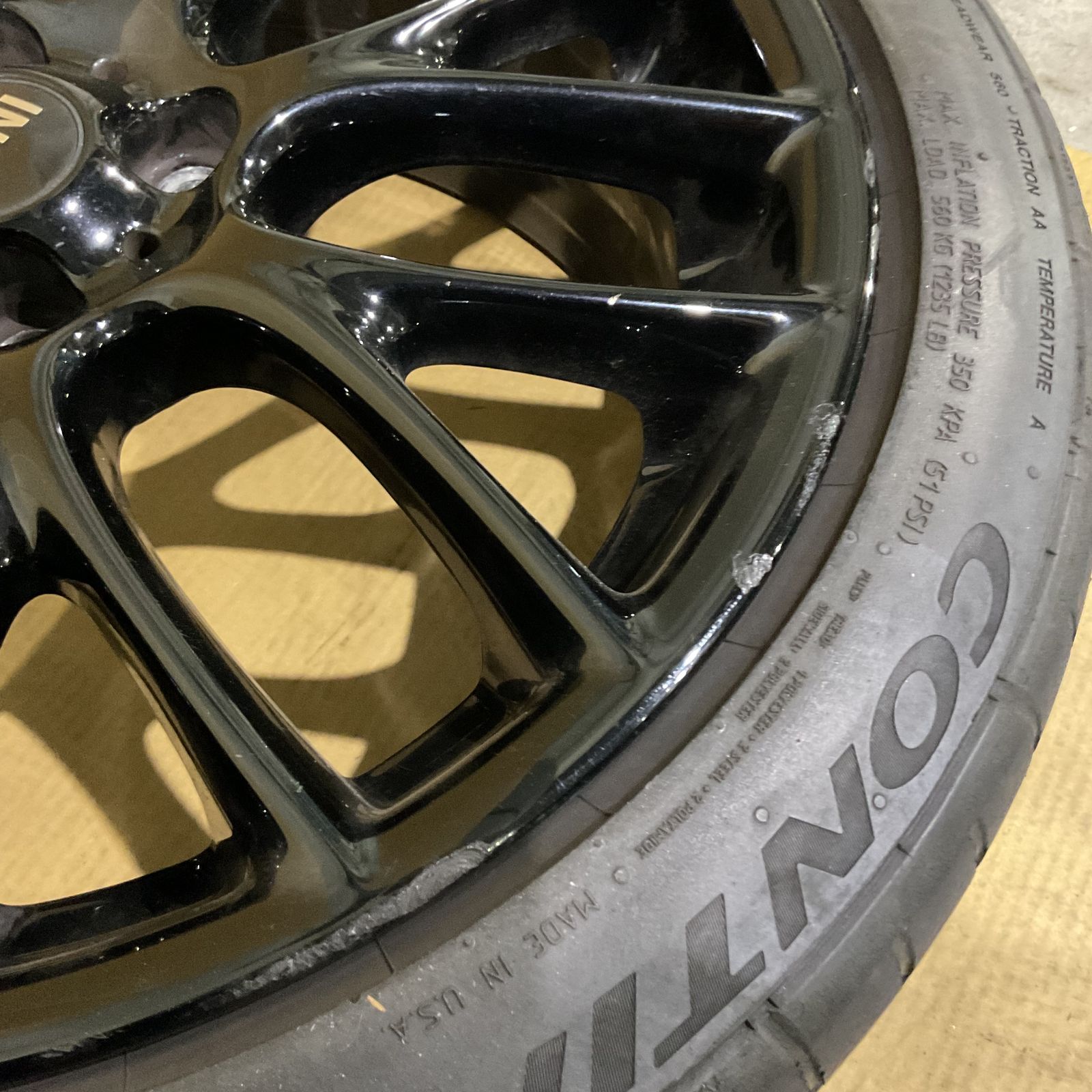 4穴 PCD100 17インチ7J+48 MINI純正アルミ+コンチネンタル 205/45R17